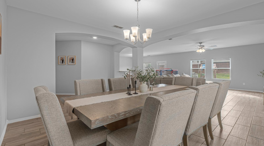 1416 Sambar Lp, LAREDO, Texas 78045, 3 Bedrooms Bedrooms, 7 Rooms Rooms,2 BathroomsBathrooms,Residential,For Sale,1416 Sambar Lp,20261830