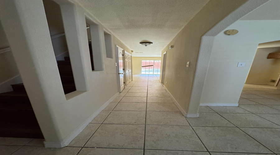 1020 Dicky Lane, LAREDO, Texas 78045, 3 Bedrooms Bedrooms, 6 Rooms Rooms,2 BathroomsBathrooms,Residential,For Sale,1020 Dicky Lane,20261831