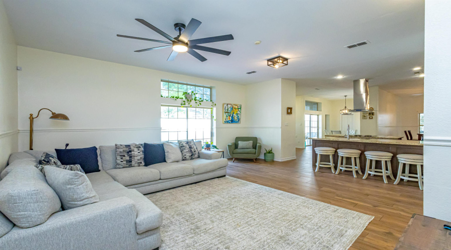 8507 Callow Ct, Laredo, Texas 78045, 3 Bedrooms Bedrooms, 7 Rooms Rooms,5 BathroomsBathrooms,Residential,For Sale,8507 Callow Ct,20261833