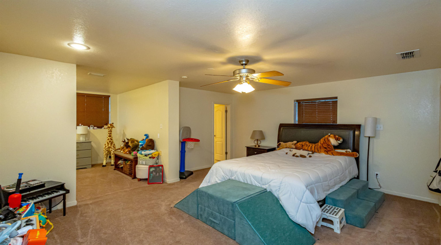 8507 Callow Ct, Laredo, Texas 78045, 3 Bedrooms Bedrooms, 7 Rooms Rooms,5 BathroomsBathrooms,Residential,For Sale,8507 Callow Ct,20261833