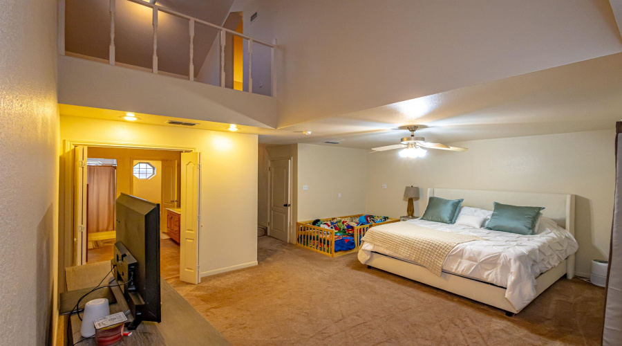 8507 Callow Ct, Laredo, Texas 78045, 3 Bedrooms Bedrooms, 7 Rooms Rooms,5 BathroomsBathrooms,Residential,For Sale,8507 Callow Ct,20261833