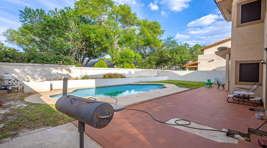 8507 Callow Ct, Laredo, Texas 78045, 3 Bedrooms Bedrooms, 7 Rooms Rooms,5 BathroomsBathrooms,Residential,For Sale,8507 Callow Ct,20261833