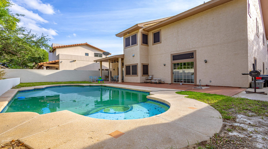 8507 Callow Ct, Laredo, Texas 78045, 3 Bedrooms Bedrooms, 7 Rooms Rooms,5 BathroomsBathrooms,Residential,For Sale,8507 Callow Ct,20261833