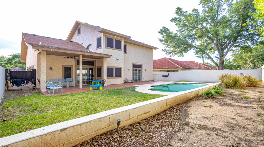 8507 Callow Ct, Laredo, Texas 78045, 3 Bedrooms Bedrooms, 7 Rooms Rooms,5 BathroomsBathrooms,Residential,For Sale,8507 Callow Ct,20261833