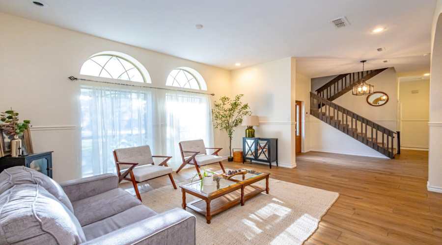 8507 Callow Ct, Laredo, Texas 78045, 3 Bedrooms Bedrooms, 7 Rooms Rooms,5 BathroomsBathrooms,Residential,For Sale,8507 Callow Ct,20261833