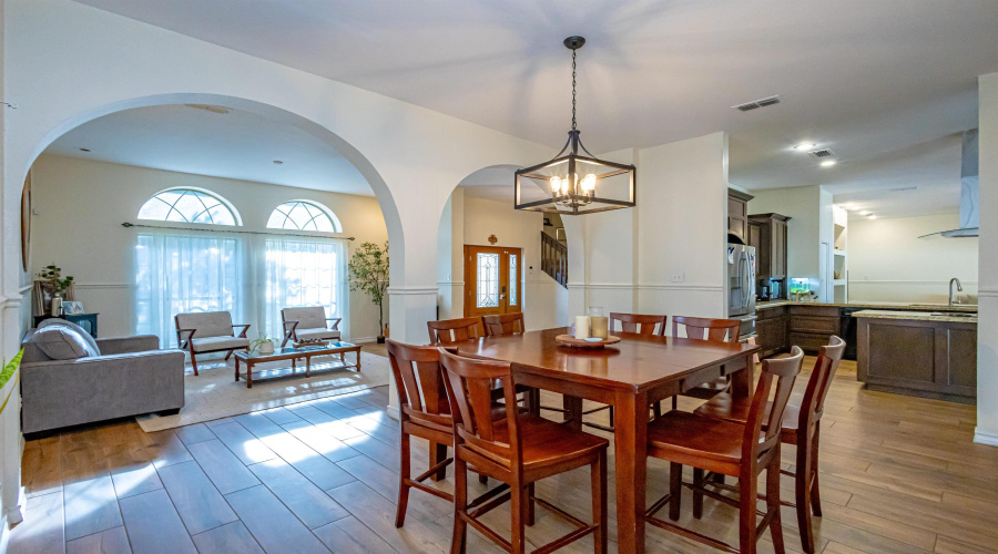 8507 Callow Ct, Laredo, Texas 78045, 3 Bedrooms Bedrooms, 7 Rooms Rooms,5 BathroomsBathrooms,Residential,For Sale,8507 Callow Ct,20261833