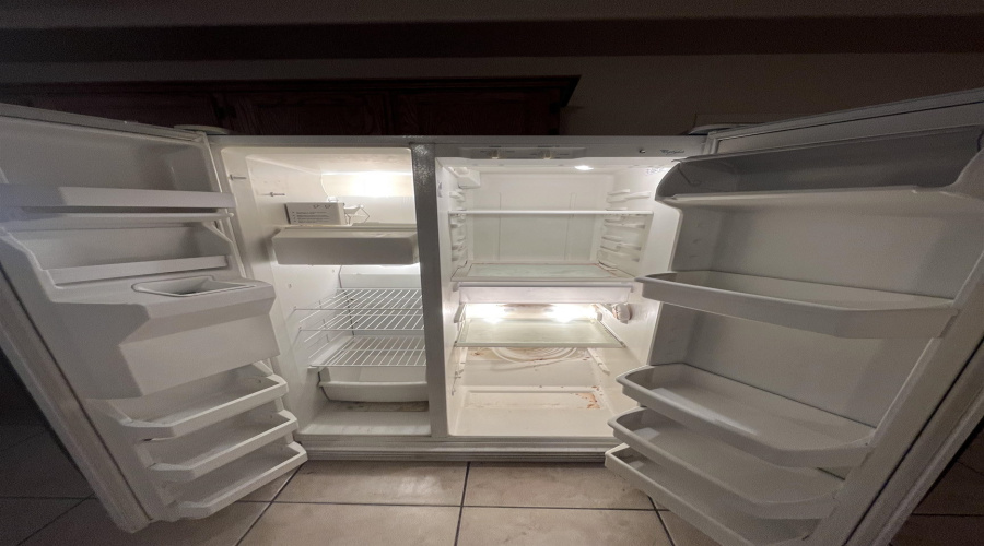 2803 Bayard St, Laredo, Texas 78046-8259, 2 Bedrooms Bedrooms, 4 Rooms Rooms,1 BathroomBathrooms,Residential,For Rent,2803 Bayard St,20261834