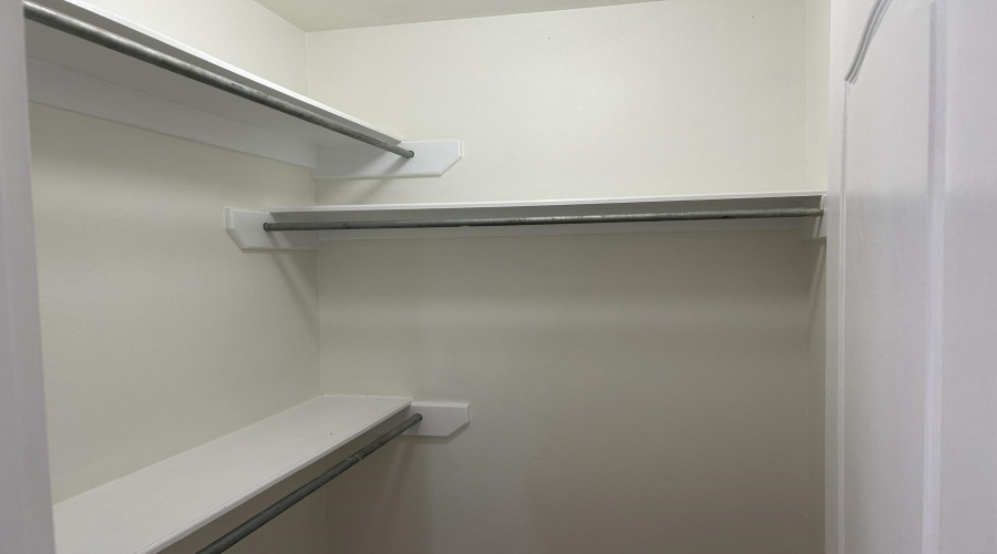 4740 Loma Vista Dr, Laredo, Texas 78046, 3 Bedrooms Bedrooms, 6 Rooms Rooms,2 BathroomsBathrooms,Residential,For Rent,4740 Loma Vista Dr,20261835