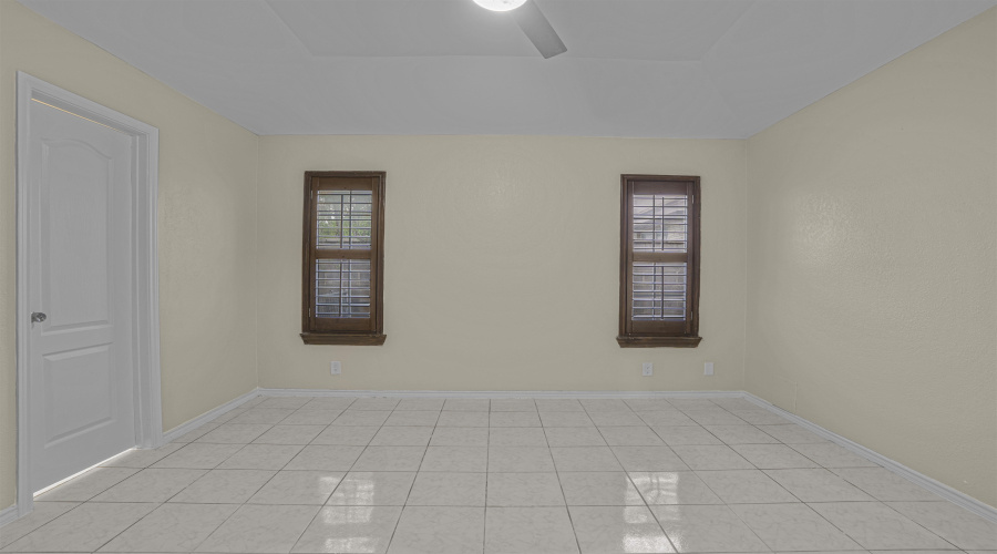 8912 Liberty Lp, Laredo, Texas 78045, 3 Bedrooms Bedrooms, 6 Rooms Rooms,2 BathroomsBathrooms,Residential,For Sale,8912 Liberty Lp,20261836