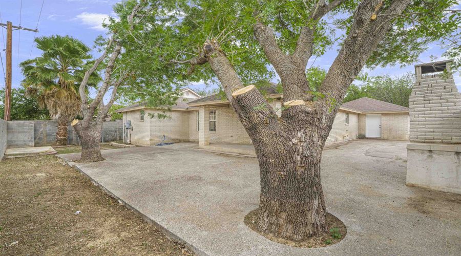8912 Liberty Lp, Laredo, Texas 78045, 3 Bedrooms Bedrooms, 6 Rooms Rooms,2 BathroomsBathrooms,Residential,For Sale,8912 Liberty Lp,20261836