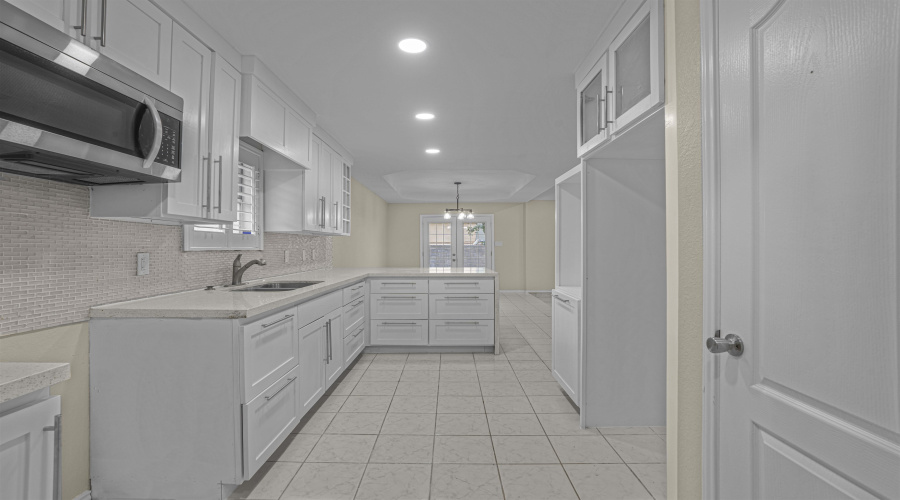 8912 Liberty Lp, Laredo, Texas 78045, 3 Bedrooms Bedrooms, 6 Rooms Rooms,2 BathroomsBathrooms,Residential,For Sale,8912 Liberty Lp,20261836