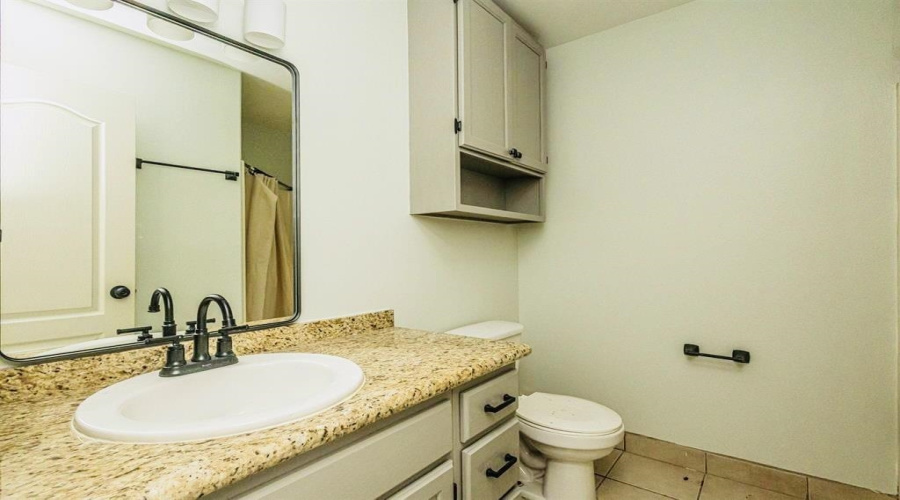 1752 Tiara Trl, LAREDO, Texas 78045, 2 Bedrooms Bedrooms, 4 Rooms Rooms,2 BathroomsBathrooms,Residential,For Rent,1752 Tiara Trl,20261844
