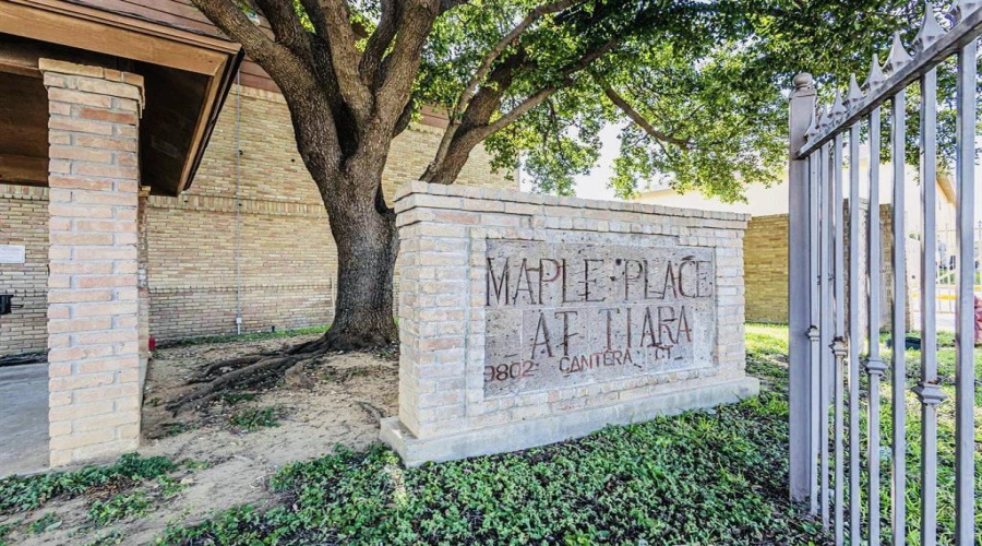1752 Tiara Trl, LAREDO, Texas 78045, 2 Bedrooms Bedrooms, 4 Rooms Rooms,2 BathroomsBathrooms,Residential,For Rent,1752 Tiara Trl,20261844