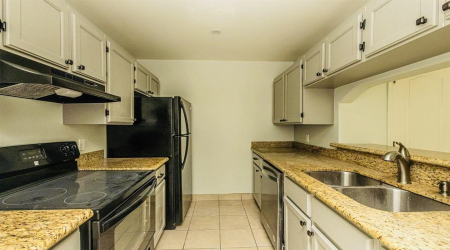1752 Tiara Trl, LAREDO, Texas 78045, 2 Bedrooms Bedrooms, 4 Rooms Rooms,2 BathroomsBathrooms,Residential,For Rent,1752 Tiara Trl,20261844