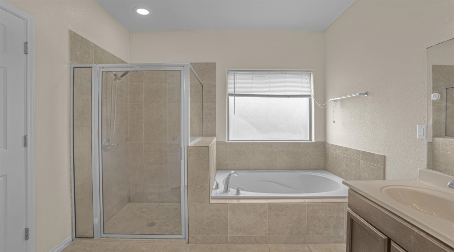 326 Sabal Loop, LAREDO, Texas 78045, 3 Bedrooms Bedrooms, 7 Rooms Rooms,2 BathroomsBathrooms,Residential,For Rent,326 Sabal Loop,20261851