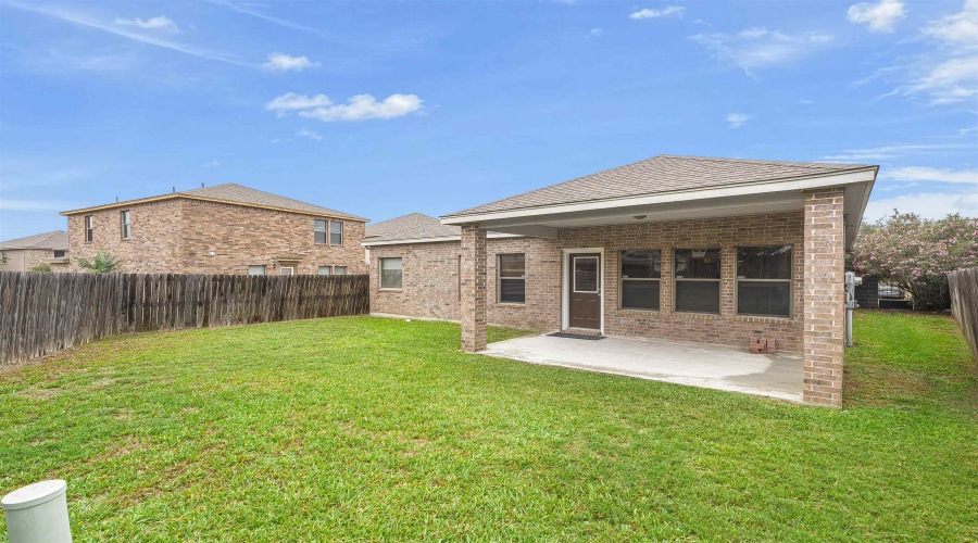 326 Sabal Loop, LAREDO, Texas 78045, 3 Bedrooms Bedrooms, 7 Rooms Rooms,2 BathroomsBathrooms,Residential,For Rent,326 Sabal Loop,20261851