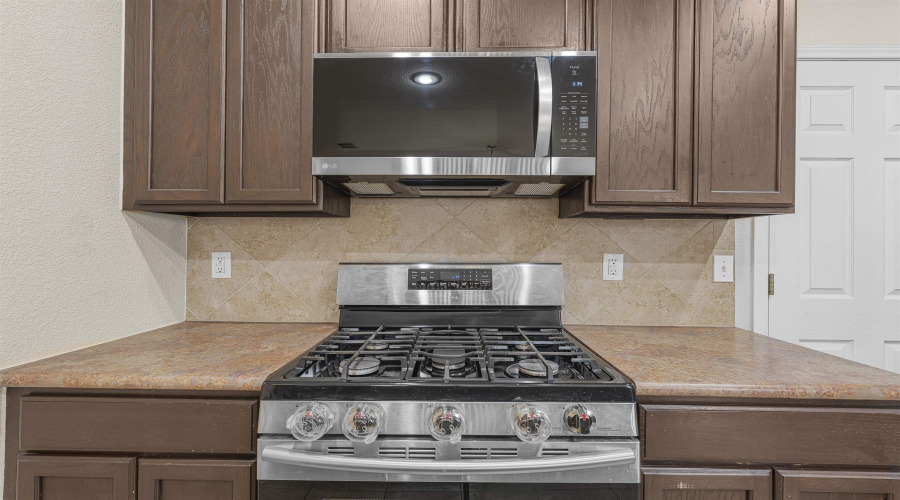 326 Sabal Loop, LAREDO, Texas 78045, 3 Bedrooms Bedrooms, 7 Rooms Rooms,2 BathroomsBathrooms,Residential,For Rent,326 Sabal Loop,20261851