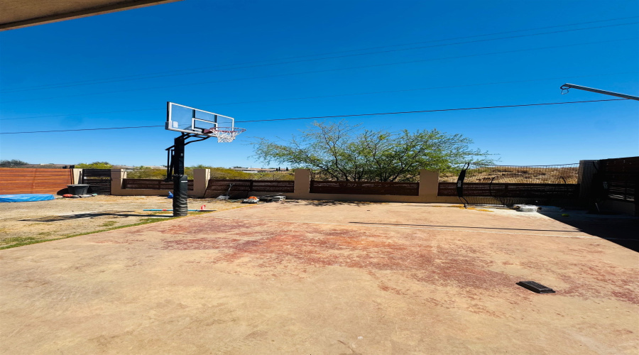 1613 Tabasco Dr, laredo, Texas 78046, 3 Bedrooms Bedrooms, 5 Rooms Rooms,2 BathroomsBathrooms,Residential,For Sale,1613 Tabasco Dr,20261853
