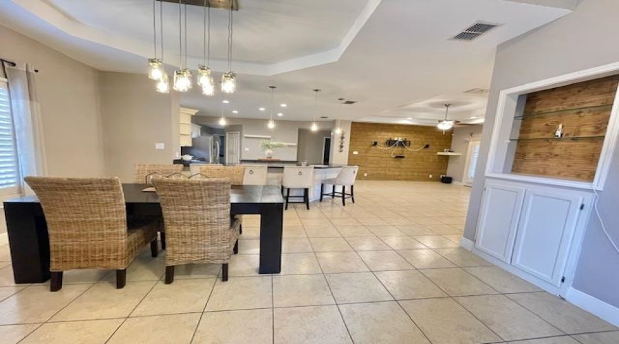 601 Marsh Ln, LAREDO, Texas 78045, 3 Bedrooms Bedrooms, 7 Rooms Rooms,4 BathroomsBathrooms,Residential,For Rent,601 Marsh Ln,20261854
