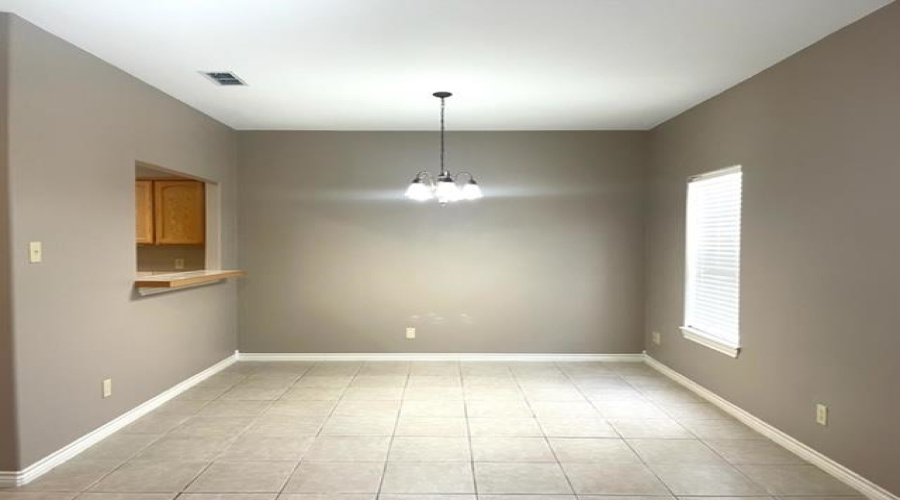 9804 Cantera Ct, LAREDO, Texas 78045, 3 Bedrooms Bedrooms, 6 Rooms Rooms,2 BathroomsBathrooms,Residential,For Rent,9804 Cantera Ct,20261855