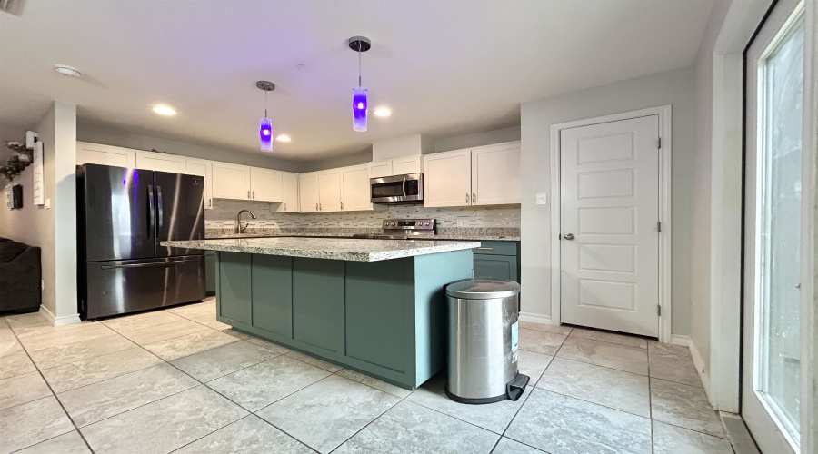 3530 Celso Cavazos Rd., Laredo, Texas 78046, 3 Bedrooms Bedrooms, 5 Rooms Rooms,2 BathroomsBathrooms,Residential,For Sale,3530 Celso Cavazos Rd.,20261860