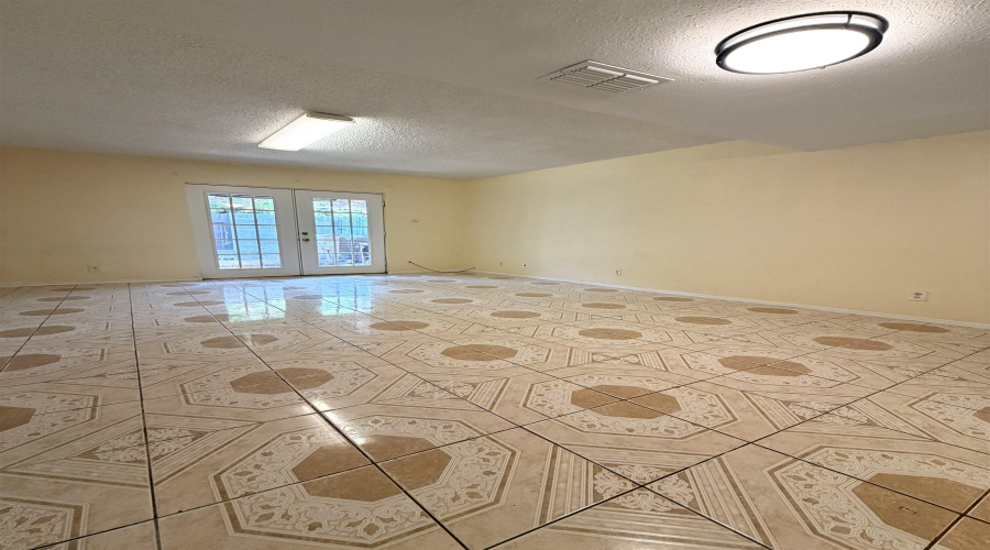 5300 Cypress Dr, Laredo, Texas 78041, 2 Bedrooms Bedrooms, 3 Rooms Rooms,1 BathroomBathrooms,Residential,For Sale,5300 Cypress Dr,20261841