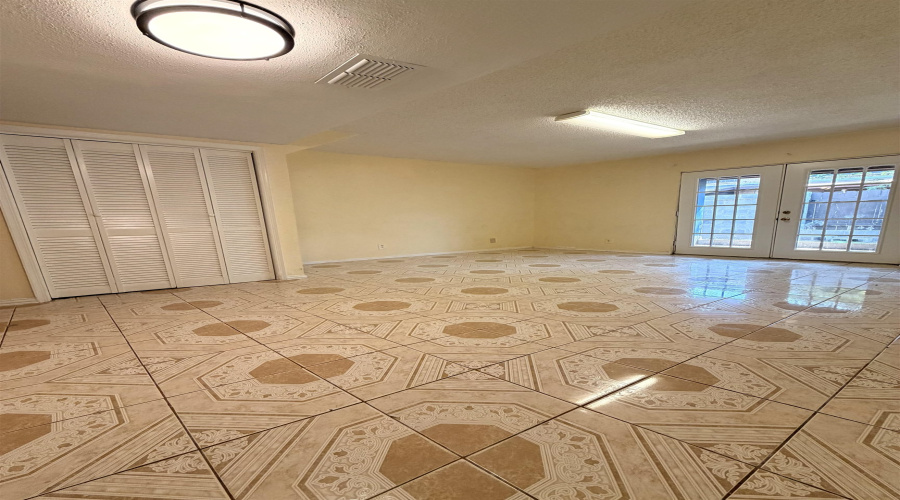 5300 Cypress Dr, Laredo, Texas 78041, 2 Bedrooms Bedrooms, 3 Rooms Rooms,1 BathroomBathrooms,Residential,For Sale,5300 Cypress Dr,20261841