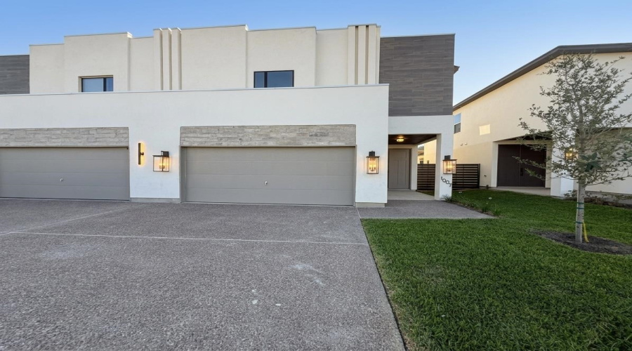 1007 Yellow Birch Dr., LAREDO, Texas 78045, 3 Bedrooms Bedrooms, 7 Rooms Rooms,2 BathroomsBathrooms,Residential,For Sale,1007 Yellow Birch Dr.,20261842