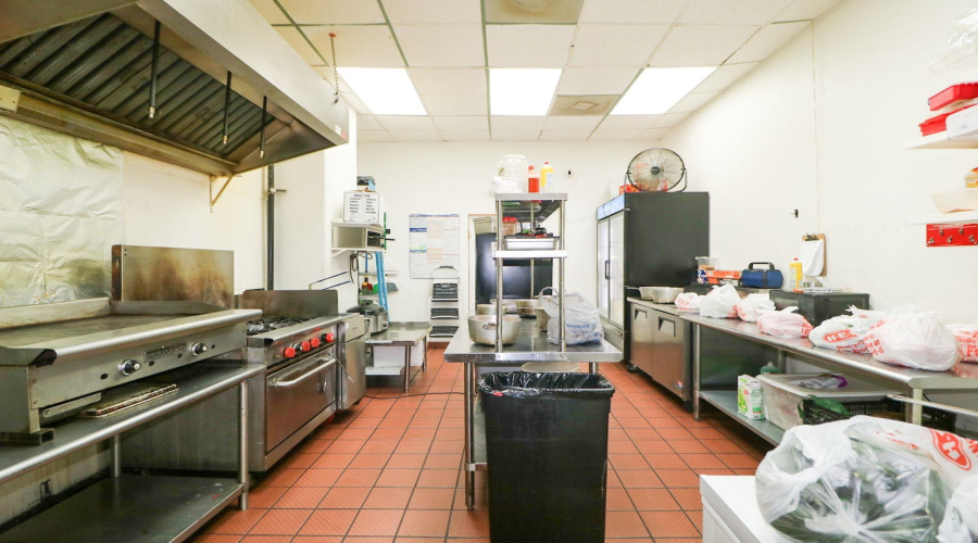 401 Shiloh Dr, Laredo, Texas 78045, 1 Room Rooms,4 BathroomsBathrooms,Commercial retail/office,For Rent,401 Shiloh Dr,20261863