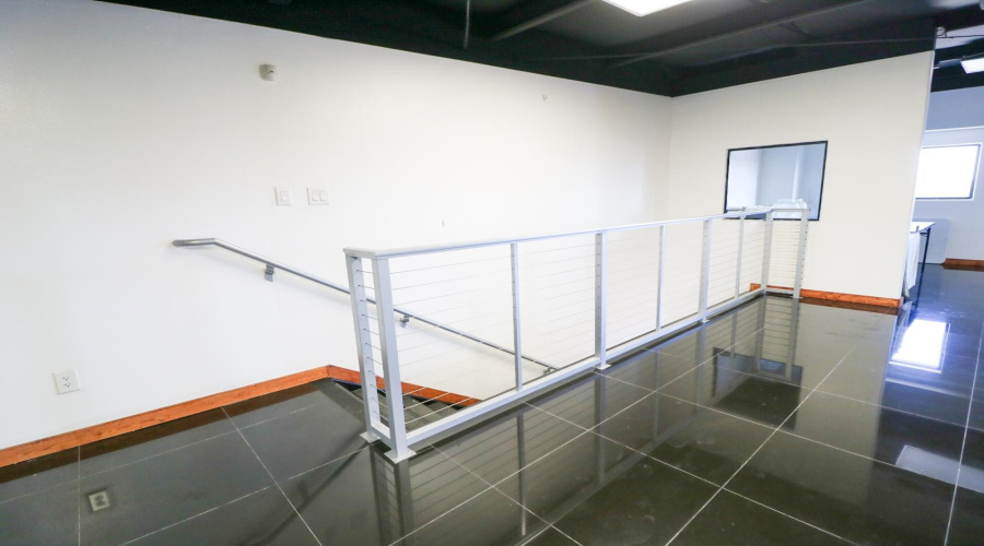 401 Shiloh Dr, Laredo, Texas 78045, 1 Room Rooms,4 BathroomsBathrooms,Commercial retail/office,For Rent,401 Shiloh Dr,20261863