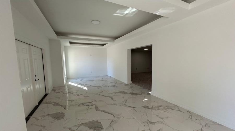 1506 Lafayette St, Laredo, Texas 78041, 1 Room Rooms,2 BathroomsBathrooms,Commercial retail/office,For Sale,1506 Lafayette St,20261864