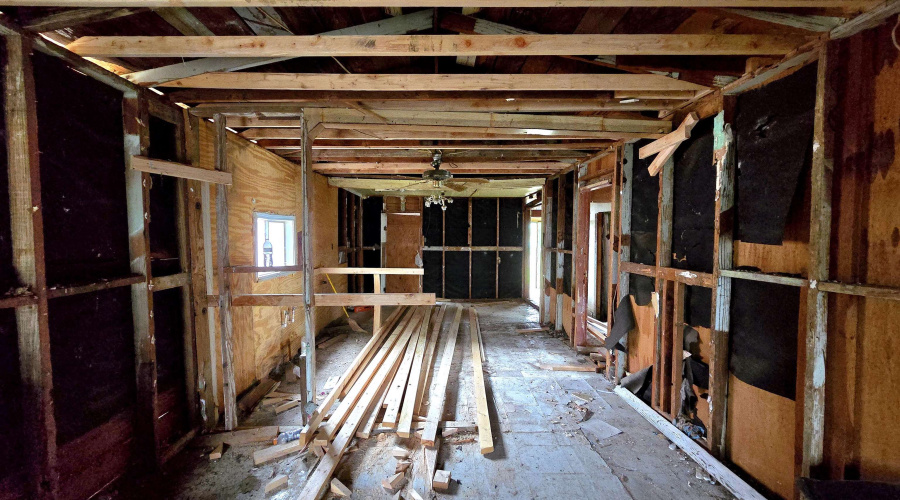 410 E Eistetter St, laredo, Texas 78041, 2 Bedrooms Bedrooms, 4 Rooms Rooms,2 BathroomsBathrooms,Residential,For Sale,410 E Eistetter St,20261861