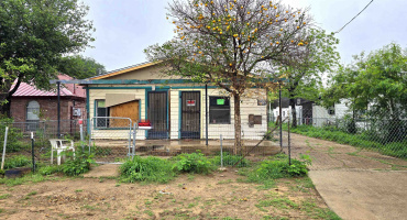 410 E Eistetter St, laredo, Texas 78041, 2 Bedrooms Bedrooms, 4 Rooms Rooms,2 BathroomsBathrooms,Residential,For Sale,410 E Eistetter St,20261861