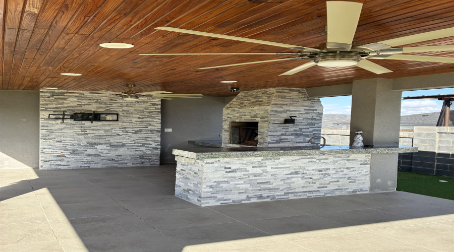 1622 Bilbao Dr., LAREDO, Texas 78046-8949, 4 Bedrooms Bedrooms, 6 Rooms Rooms,2 BathroomsBathrooms,Residential,For Sale,1622 Bilbao Dr.,20261872