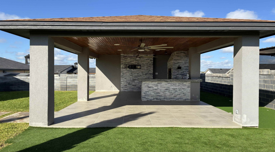 1622 Bilbao Dr., LAREDO, Texas 78046-8949, 4 Bedrooms Bedrooms, 6 Rooms Rooms,2 BathroomsBathrooms,Residential,For Sale,1622 Bilbao Dr.,20261872