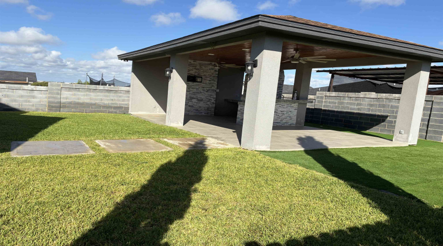 1622 Bilbao Dr., LAREDO, Texas 78046-8949, 4 Bedrooms Bedrooms, 6 Rooms Rooms,2 BathroomsBathrooms,Residential,For Sale,1622 Bilbao Dr.,20261872