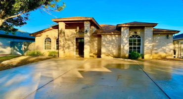928 Birney Court, LAREDO, Texas 78046, 3 Bedrooms Bedrooms, 6 Rooms Rooms,2 BathroomsBathrooms,Residential,For Rent,928 Birney Court,20261873