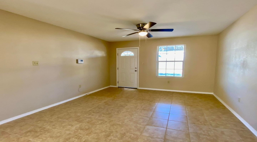928 Birney Court, LAREDO, Texas 78046, 3 Bedrooms Bedrooms, 6 Rooms Rooms,2 BathroomsBathrooms,Residential,For Rent,928 Birney Court,20261873