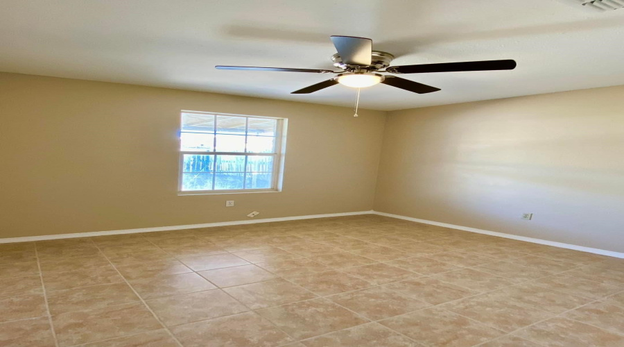 928 Birney Court, LAREDO, Texas 78046, 3 Bedrooms Bedrooms, 6 Rooms Rooms,2 BathroomsBathrooms,Residential,For Rent,928 Birney Court,20261873