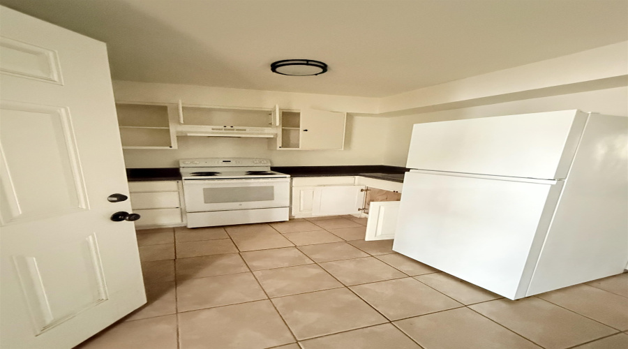 3315 San Agustin Ave, LAREDO, Texas 78040, 1 Bedroom Bedrooms, 2 Rooms Rooms,1 BathroomBathrooms,Residential,For Rent,3315 San Agustin Ave,20261876