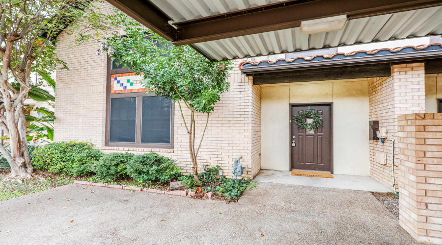 2445 Monarch Dr, Laredo, Texas 78045, 3 Bedrooms Bedrooms, 6 Rooms Rooms,2 BathroomsBathrooms,Residential,For Sale,2445 Monarch Dr,20261648