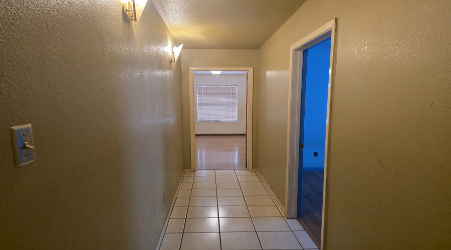 3706 Pine St, Laredo, Texas 78046, 3 Bedrooms Bedrooms, 6 Rooms Rooms,2 BathroomsBathrooms,Residential,For Sale,3706 Pine St,20261877