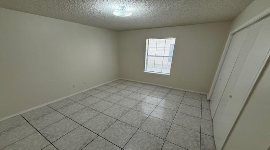 1502 San Pedro St, Laredo, Texas 78041, 2 Bedrooms Bedrooms, 4 Rooms Rooms,1 BathroomBathrooms,Residential,For Rent,1502 San Pedro St,20261878