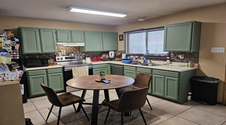 2230 Mina Verde Rd, Laredo, Texas 78041, 3 Bedrooms Bedrooms, 5 Rooms Rooms,2 BathroomsBathrooms,Residential,For Sale,2230 Mina Verde Rd,20261881