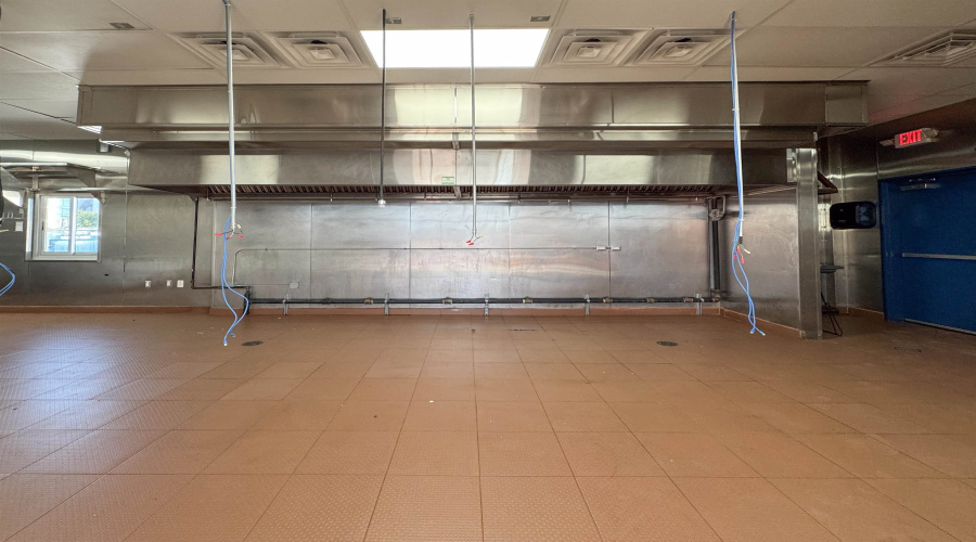 2510 Jacaman Rd, Laredo, Texas 78041, 1 Room Rooms,2 BathroomsBathrooms,Commercial retail/office,For Rent,2510 Jacaman Rd,20261885