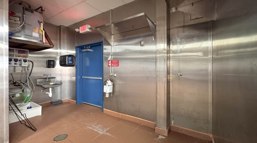 2510 Jacaman Rd, Laredo, Texas 78041, 1 Room Rooms,2 BathroomsBathrooms,Commercial retail/office,For Rent,2510 Jacaman Rd,20261885