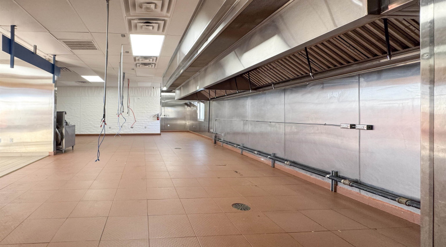 2510 Jacaman Rd, Laredo, Texas 78041, 1 Room Rooms,2 BathroomsBathrooms,Commercial retail/office,For Rent,2510 Jacaman Rd,20261885