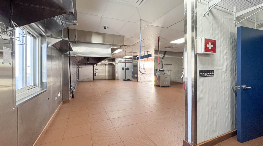 2510 Jacaman Rd, Laredo, Texas 78041, 1 Room Rooms,2 BathroomsBathrooms,Commercial retail/office,For Rent,2510 Jacaman Rd,20261885