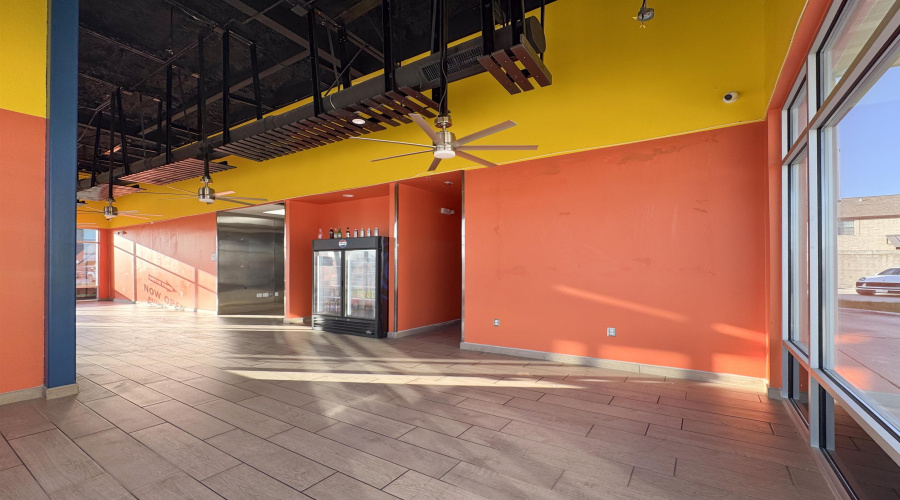 2510 Jacaman Rd, Laredo, Texas 78041, 1 Room Rooms,2 BathroomsBathrooms,Commercial retail/office,For Rent,2510 Jacaman Rd,20261885