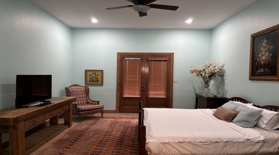 809 North Oscar, Hebbronville, Texas 78361, 2 Bedrooms Bedrooms, 6 Rooms Rooms,2 BathroomsBathrooms,Residential,For Sale,809 North Oscar,20261886